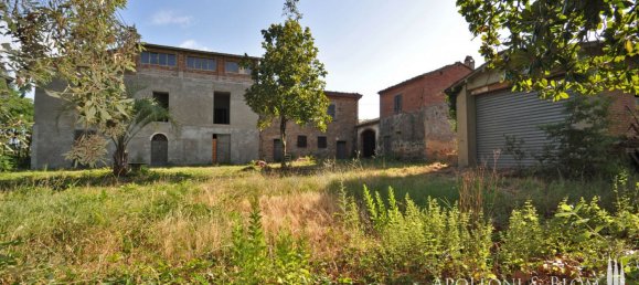 5 bedrooms House in Monte San Savino, Italy No. 54557 8