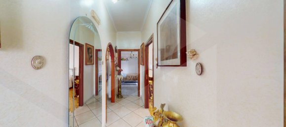 Apartamento de 3 habitaciónes en Sant'Anastasia, Italy No. 24002 18