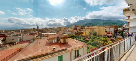 Apartamento de 3 habitaciónes en Sant'Anastasia, Italy No. 24002 3