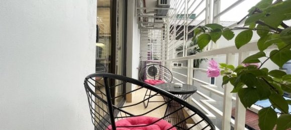 Apartamento de 2 dormitorios en Ba Dinh, Vietnam No. 9833 9