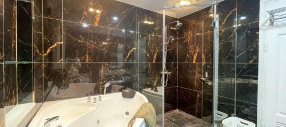 Apartamento de 2 dormitorios en Ba Dinh, Vietnam No. 9833 15