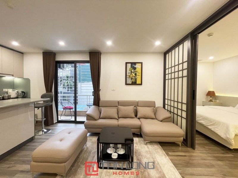 Apartamento de 2 dormitorios en Ba Dinh, Vietnam No. 9833