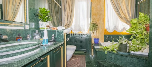 5 غرف نوم بانتهاوس في Carpi, Italy رقم 328684 6