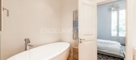 Apartamento de 5 dormitorios en Eixample, Spain No. 179143 33