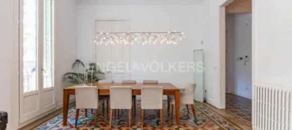 Apartamento de 5 dormitorios en Eixample, Spain No. 179143 7