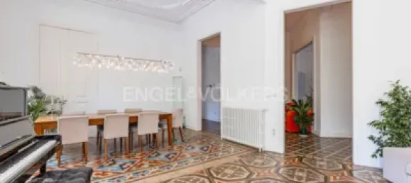 Apartamento de 5 dormitorios en Eixample, Spain No. 179143 8