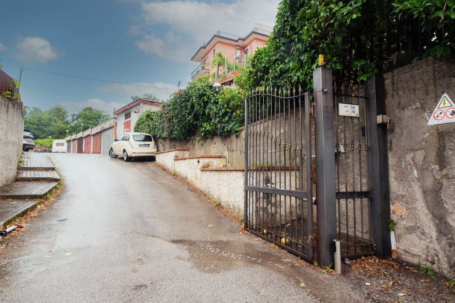 Квартира с 3 комнатами в Баронисси, Италия № 225965