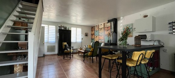 2 bedrooms House in Saint-Pierre-d'Oleron, France No. 277466 2