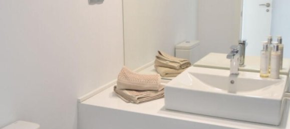 2 bedrooms Apartment in Estepona, Spain No. 185303 10