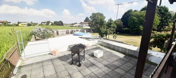 5 rooms Villa in Turate, Italy No. 258603 26