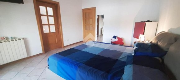 5 rooms Villa in Turate, Italy No. 258603 14