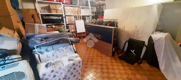 5 rooms Villa in Turate, Italy No. 258603 22