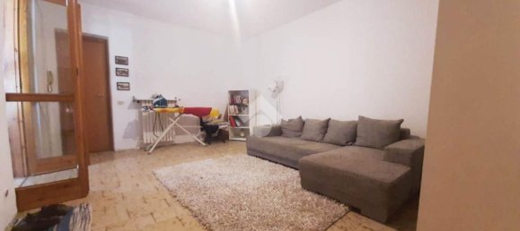 5 rooms Villa in Turate, Italy No. 258603 7