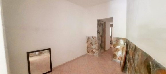 Квартира с 2 комнатами в Палермо, Италия № 15561 3