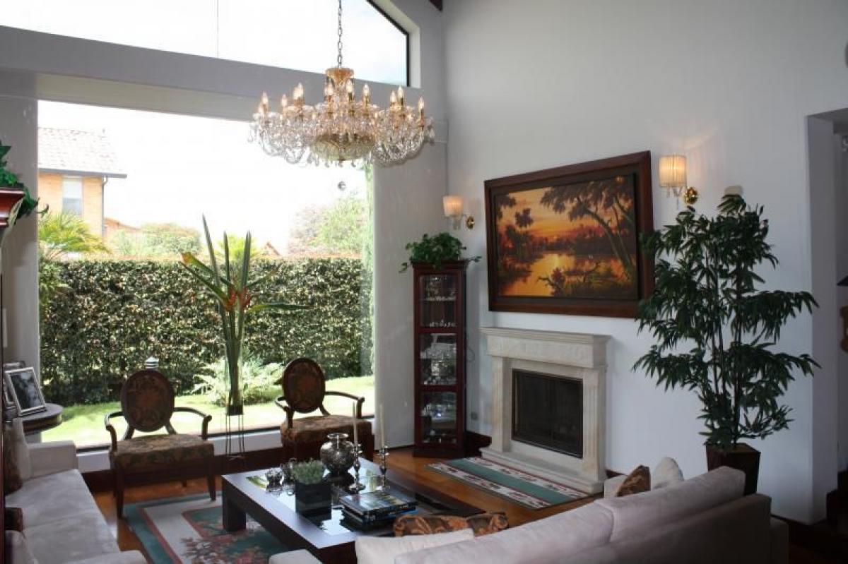 4 bedrooms House in Cundinamarca, Colombia No. 8886