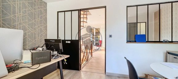 5 rooms Office in Saint-Quentin, France No. 210368 9