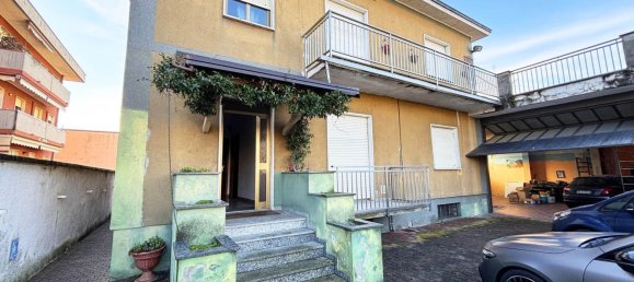 3غرفة شقة في Caronno Pertusella, Italy رقم 116558 31