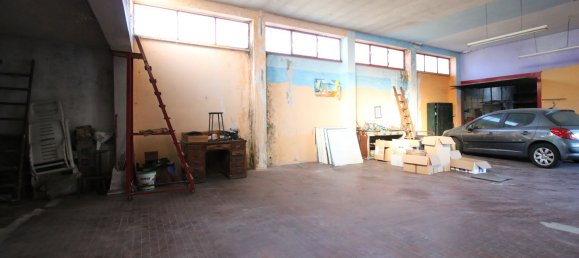 3غرفة شقة في Caronno Pertusella, Italy رقم 116558 37