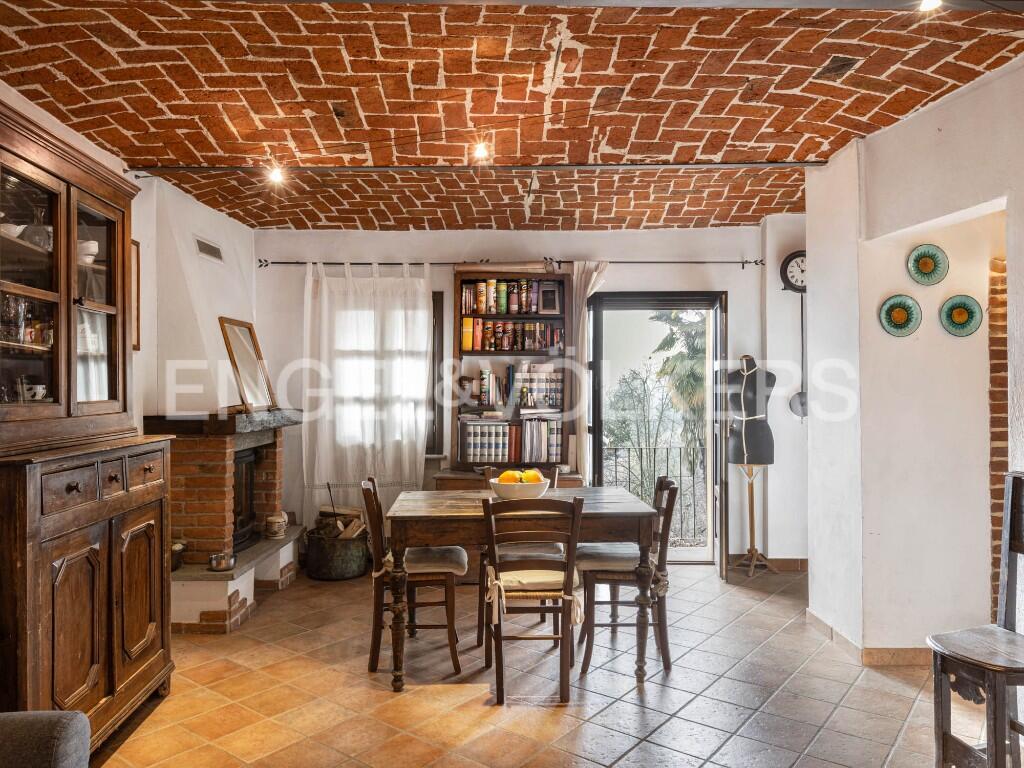 3 bedrooms Townhouse in Sciolze, Italy No. 127264