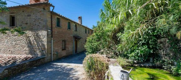 4 bedrooms House in Cortona, Italy No. 57841 15