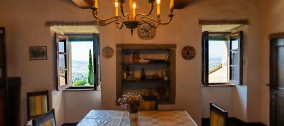 4 bedrooms House in Cortona, Italy No. 57841 22