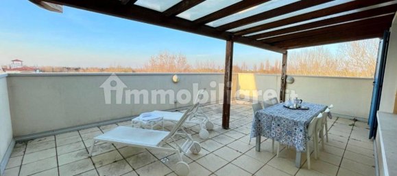 2 Schlafzimmer Penthouse in Caorle, Italy, Nr. 358568 15