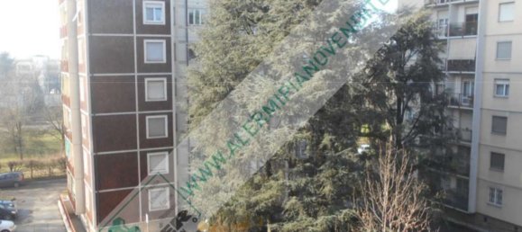 2 bedrooms Apartment in Milan, Italy No. 373142 11