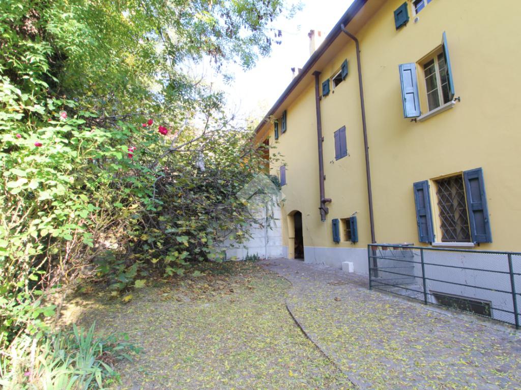 1 bedroom Apartment in Marzabotto, Italy No. 320829