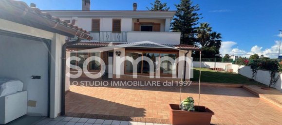 7 rooms Villa in Quartu Sant'Elena, Italy No. 87772 12