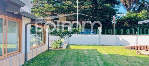 7 rooms Villa in Quartu Sant'Elena, Italy No. 87772 2