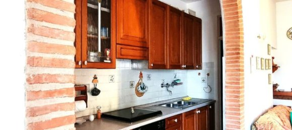Apartamento de 2 habitaciónes en Marsciano, Italy No. 145831 3