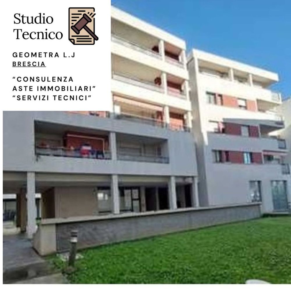 5غرفة شقة في Brescia, Italy رقم 335549