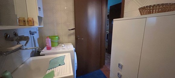 4 rooms Apartment in Parma, Italy No. 298928 35