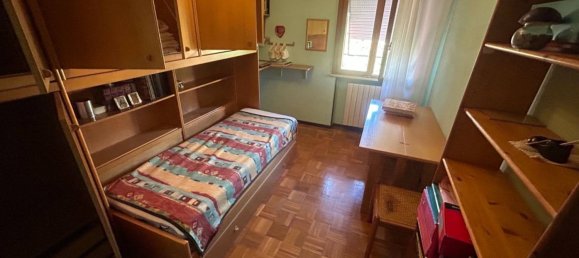 4 rooms Apartment in Parma, Italy No. 298928 38