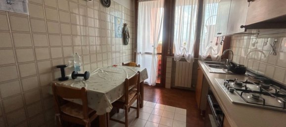 4 rooms Apartment in Parma, Italy No. 298928 25