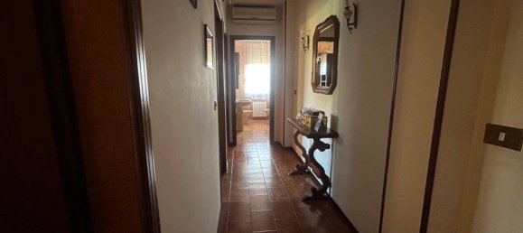 4 rooms Apartment in Parma, Italy No. 298928 48