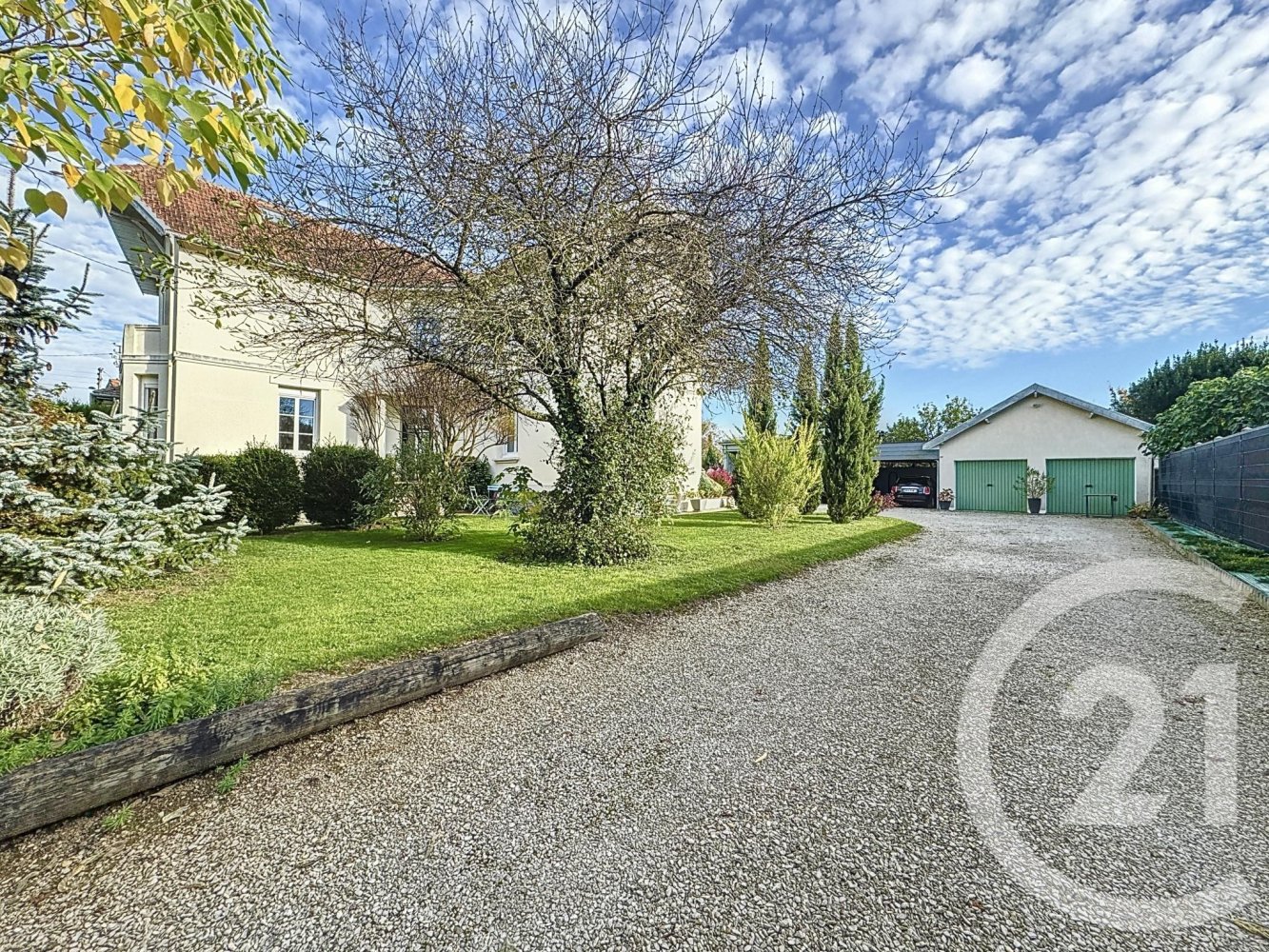 5 chambres Maison à Troyes, France No. 225304