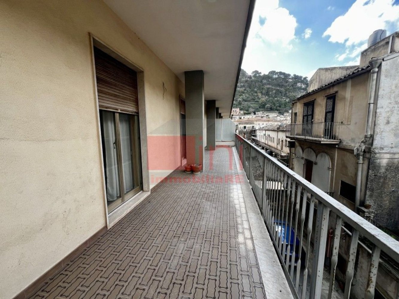 5-salle Appartement à Modica, Italy No. 205864