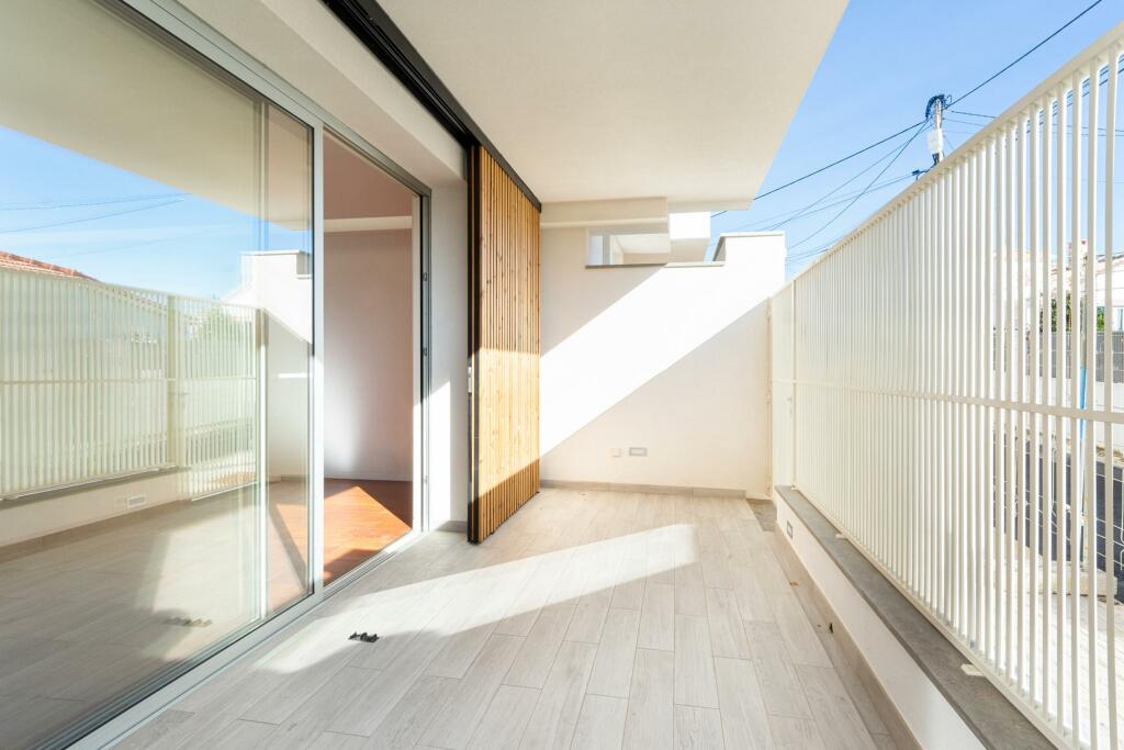 3 bedrooms Villa in Cascais, Portugal No. 123412