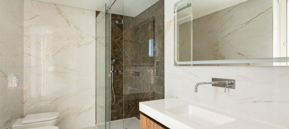 3 bedrooms Villa in Cascais, Portugal No. 123412 16