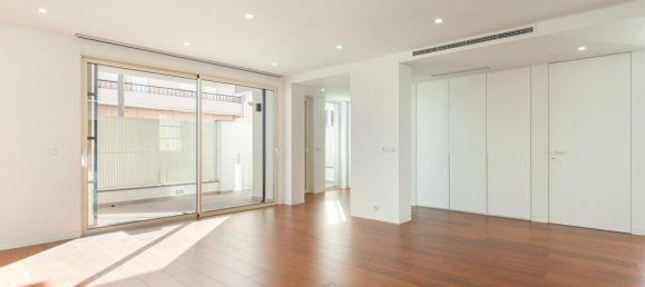 3 bedrooms Villa in Cascais, Portugal No. 123412 11