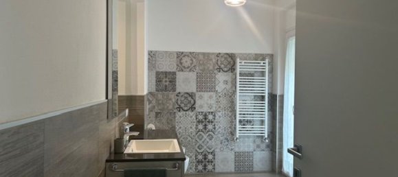 3 Schlafzimmer Wohnung in Lavena Ponte Tresa, Italy, Nr. 329690 32