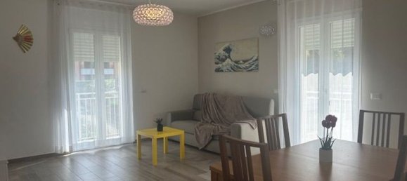 3 Schlafzimmer Wohnung in Lavena Ponte Tresa, Italy, Nr. 329690 6