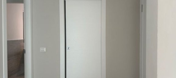 3 Schlafzimmer Wohnung in Lavena Ponte Tresa, Italy, Nr. 329690 25