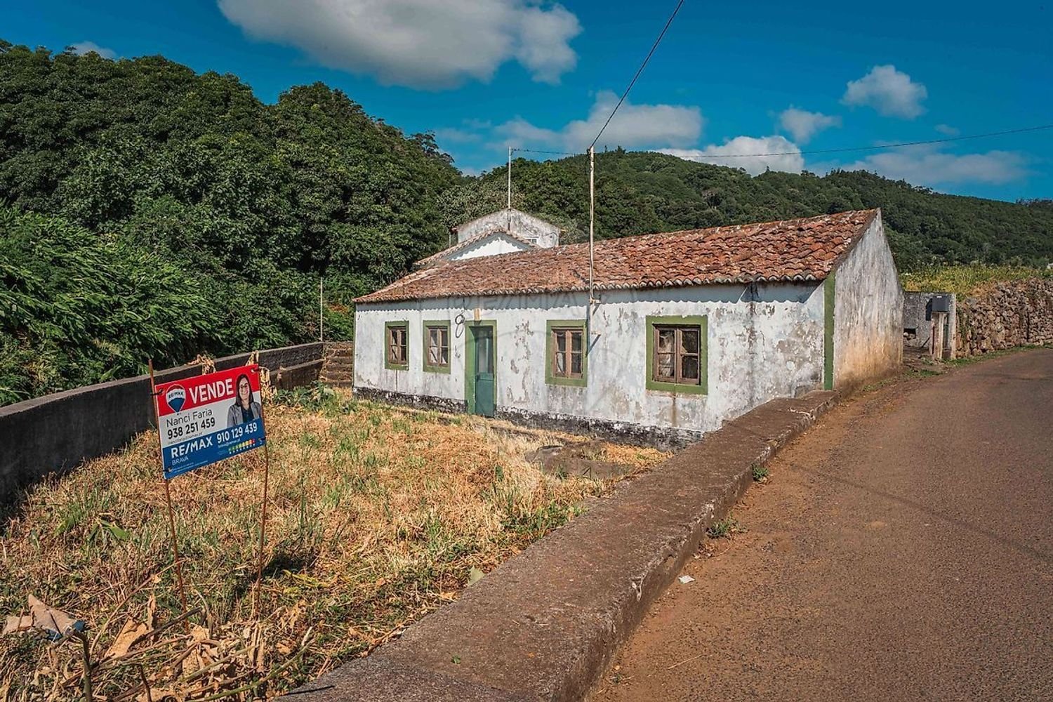 2 bedrooms House in Praia da Vitoria, Portugal No. 241906