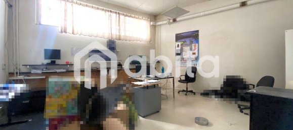 Gewerbliche Immobilie in Terranuova Bracciolini, Italy 340m², Nr. 332008 6