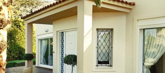 6 chambres Villa à Palaia Fokaia, Greece No. 5946 5