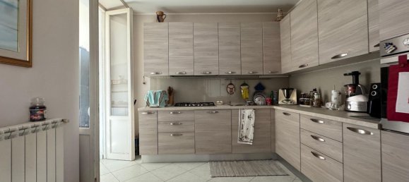 5-Zimmer Wohnung in Pescara, Italy, Nr. 25035 9