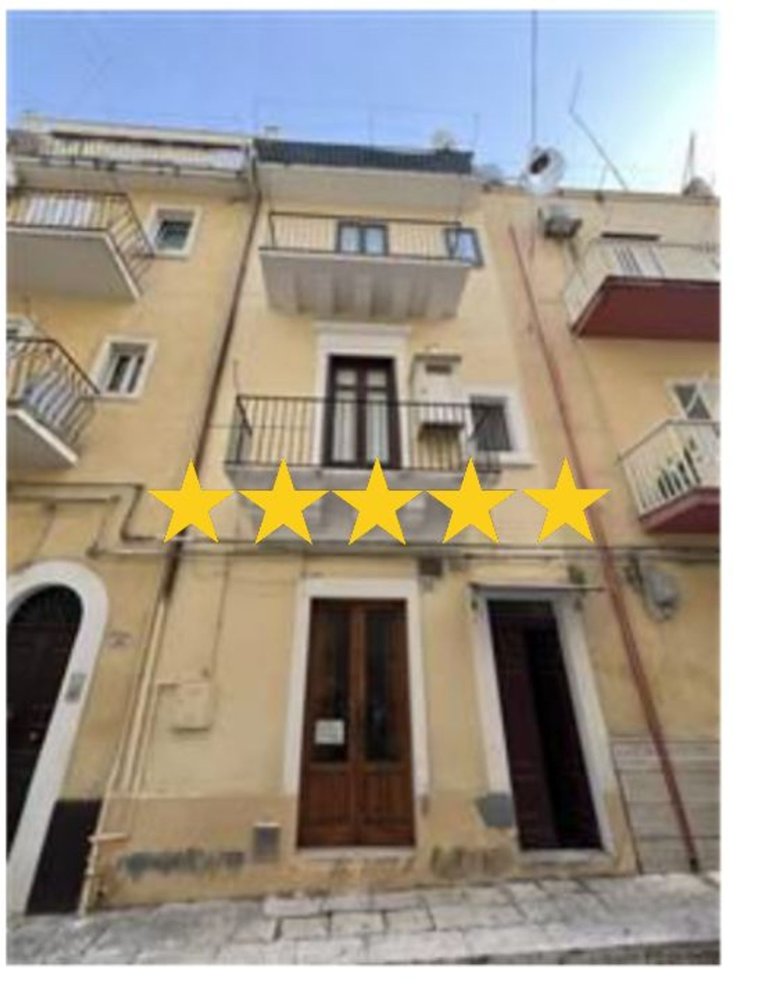 3 rooms Apartment in Ragusa, Italy No. 45036