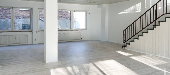 Propiedad comercial de 3 habitaciónes en Stade, Germany No. 147732 7